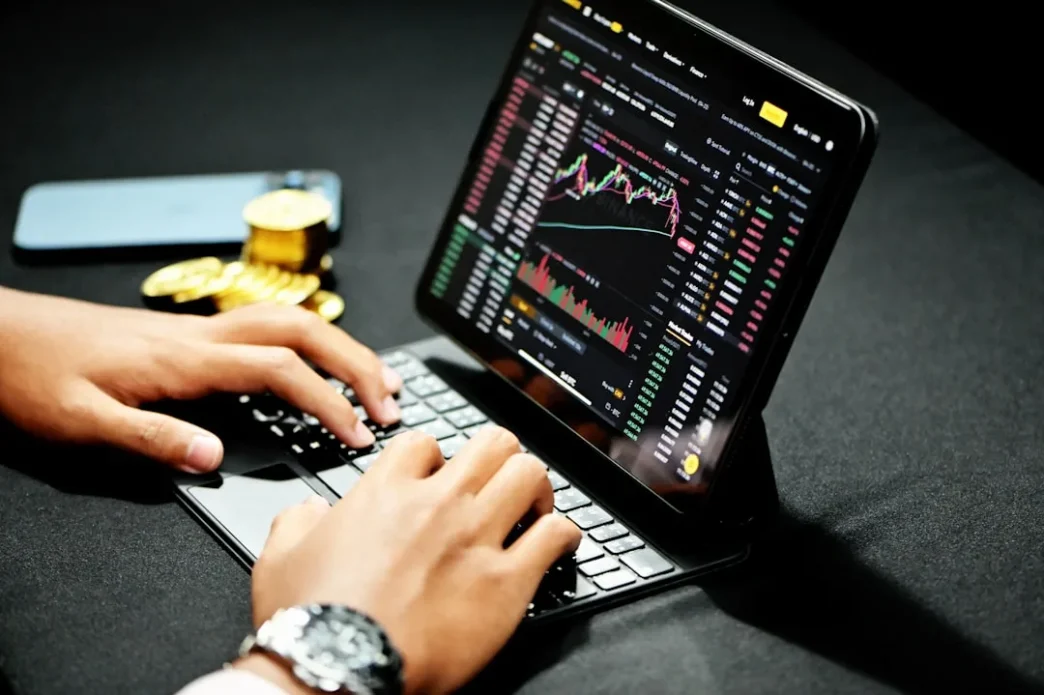 Photo digitalization finance