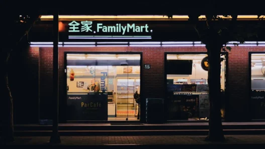 Photo economy for families
