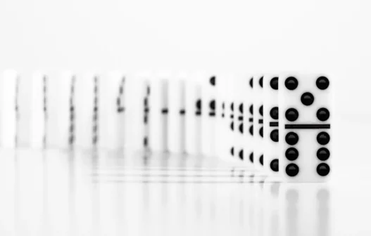 Photo domino effect