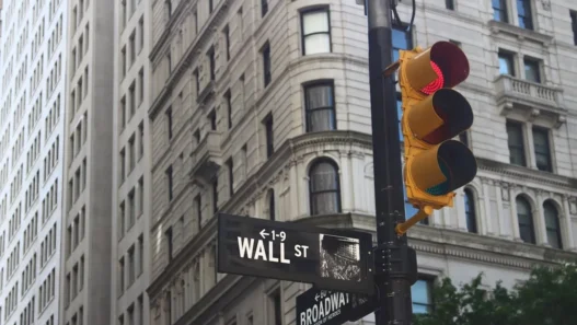 Photo Investors flee from growth
